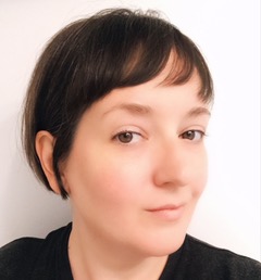 pillow davis new headshot